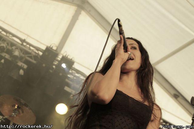  Leander Rising,  Depresszi,  Noa Rock,  Virrasztk,  Niburta,  Svartsot (DEN),  Avatar,  Perfect Symmetry - Fot: Szapy, pank