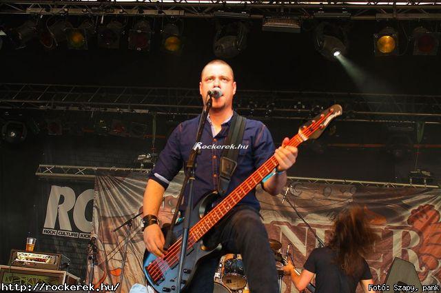  Leander Rising,  Depresszi,  Noa Rock,  Virrasztk,  Niburta,  Svartsot (DEN),  Avatar,  Perfect Symmetry - Fot: Szapy, pank