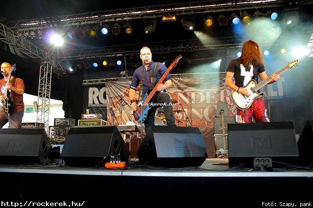  Leander Rising,  Depresszi,  Noa Rock,  Virrasztk,  Niburta,  Svartsot (DEN),  Avatar,  Perfect Symmetry - Fot: Szapy, pank