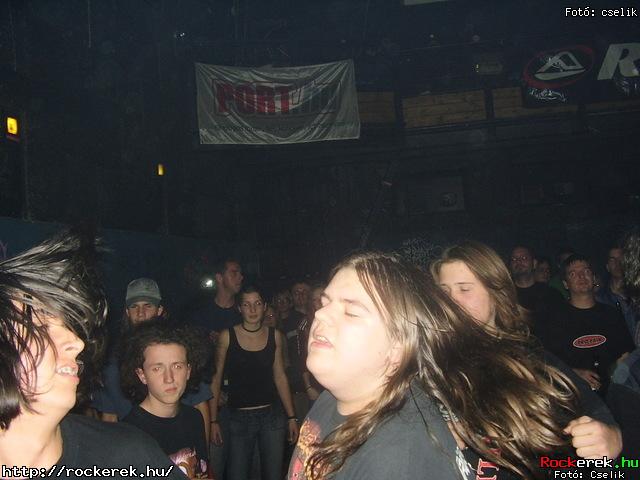  Frgerkalbak, Nefogazz, Ohv, Replugged - Fot: cselik
