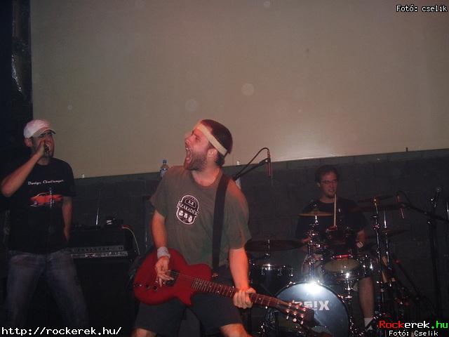  Frgerkalbak, Nefogazz, Ohv, Replugged - Fot: cselik