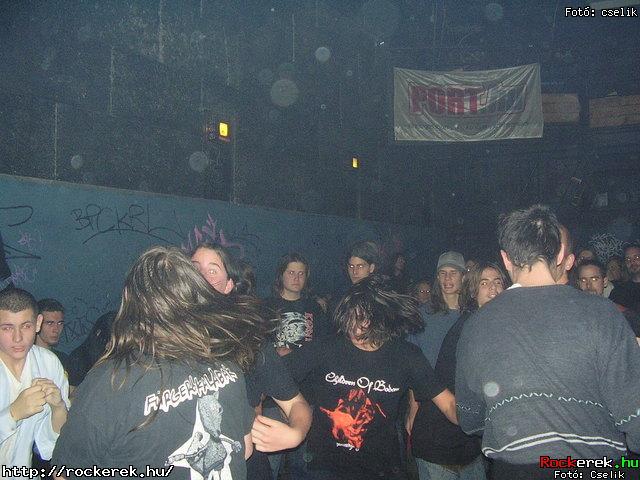  Frgerkalbak, Nefogazz, Ohv, Replugged - Fot: cselik