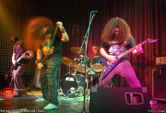  Mr Eddie Krueger,  Nilakantha, Revolution - Fot: Szapy