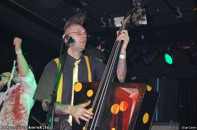  Yellow Spots,  Flash,  Timur Lenk,  Kovbojok - Fot: Sharleen