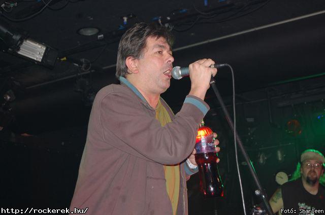  Yellow Spots,  Flash,  Timur Lenk,  Kovbojok - Fot: Sharleen