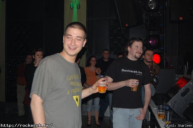  Yellow Spots,  Flash,  Timur Lenk,  Kovbojok - Fot: Sharleen
