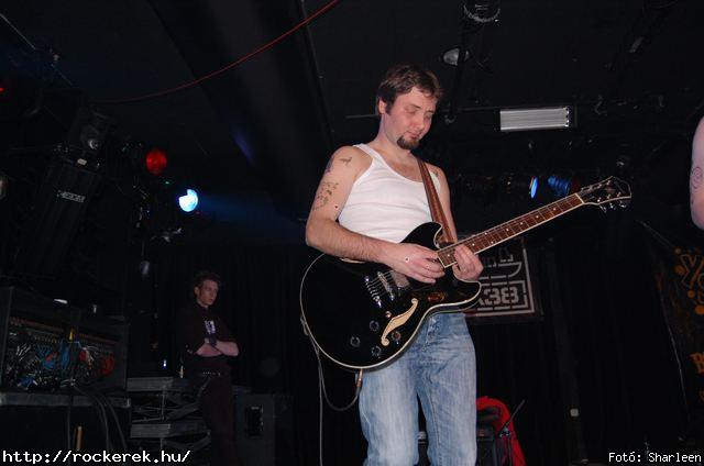  Yellow Spots,  Flash,  Timur Lenk,  Kovbojok - Fot: Sharleen