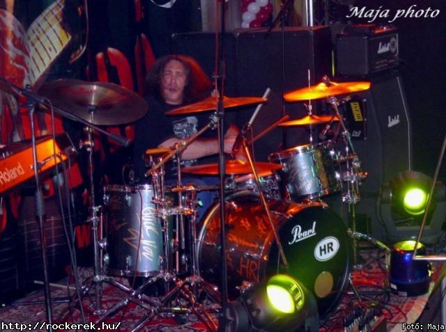  Csnyi Szabi, Hangya (zorall), Hartman Zoli, Hollywood Rose, Szigeti Ferenc, Zeffer Andrs - Fot: Maja