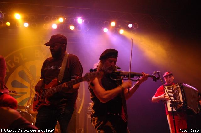  Gogol Bordello,  Skindred - Fot: Szapy