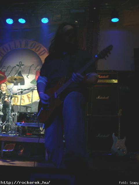  Hollywood Rose,  Meltdown,  Scary Guyz,  Nu Religion,  Europe Tribute - Fot: Szapy