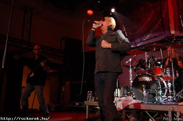  Graham Bonnet & The Taz Taylor Band,  Alcatraz,  The Roxx - Fot: Szapy