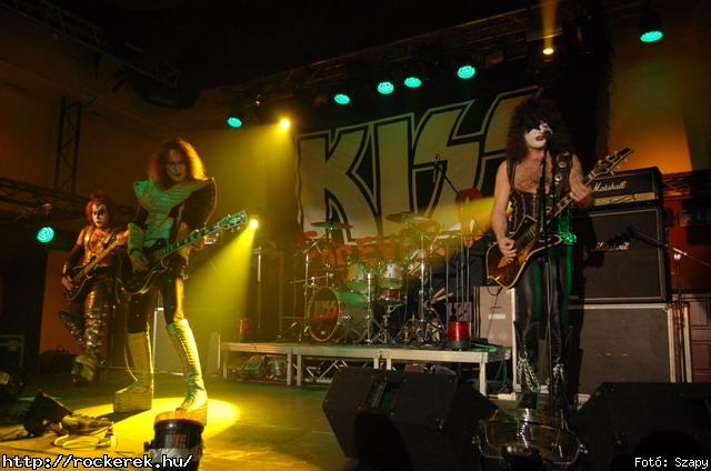  Kiss Forever Band - Fot: Szapy