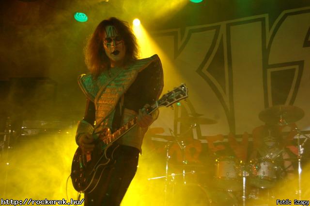  Kiss Forever Band - Fot: Szapy