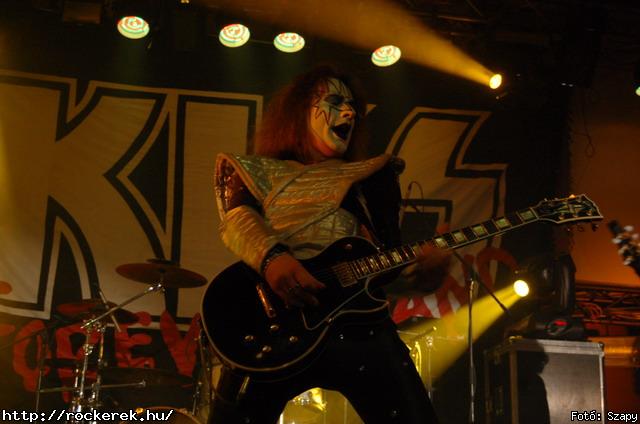  Kiss Forever Band - Fot: Szapy
