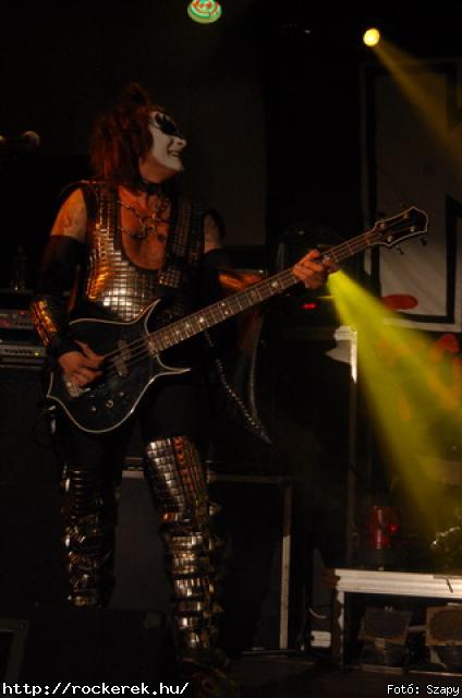  Kiss Forever Band - Fot: Szapy