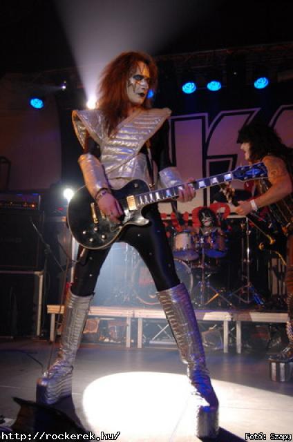  Kiss Forever Band - Fot: Szapy