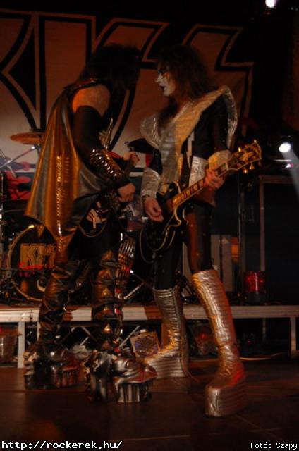  Kiss Forever Band - Fot: Szapy