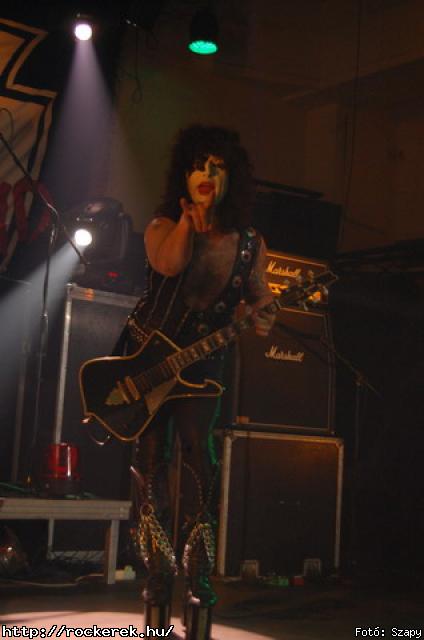  Kiss Forever Band - Fot: Szapy