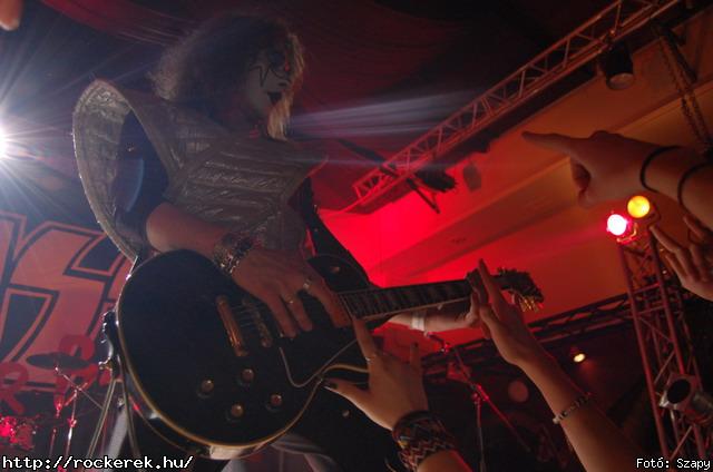  Kiss Forever Band - Fot: Szapy