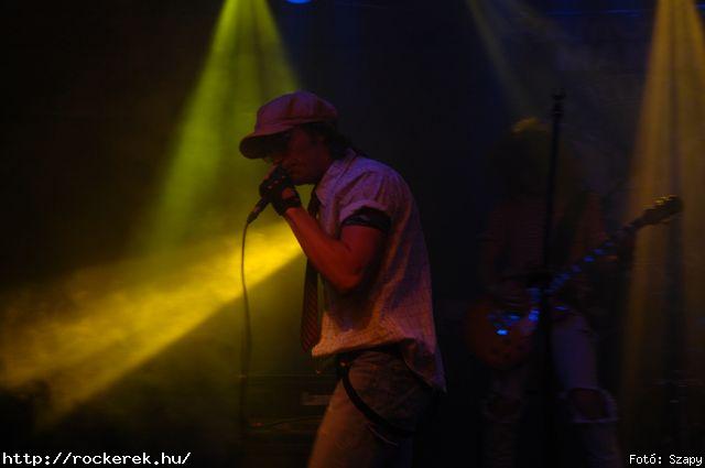  Ramones Mania,  Halor,  The Raw Tribe - Fot: Szapy