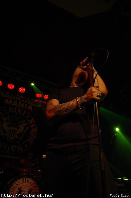  Ramones Mania,  Halor,  The Raw Tribe - Fot: Szapy