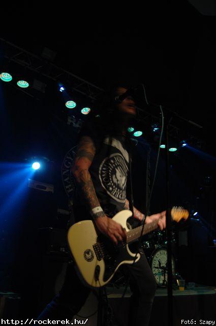  Ramones Mania,  Halor,  The Raw Tribe - Fot: Szapy