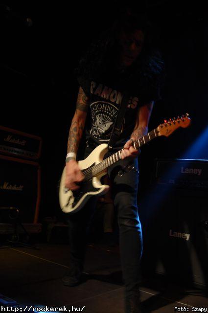  Ramones Mania,  Halor,  The Raw Tribe - Fot: Szapy