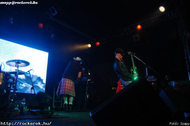  Hartmann Zoltn (alcoholica), Hollywood Rose, Nagy Dvid (pokolgp) - Fot: Szapy