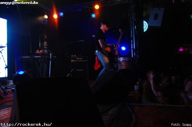  Hartmann Zoltn (alcoholica), Hollywood Rose, Nagy Dvid (pokolgp) - Fot: Szapy