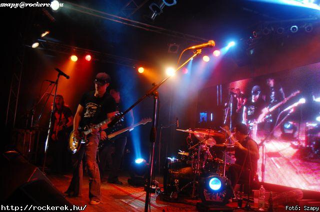  Hartmann Zoltn (alcoholica), Hollywood Rose, Nagy Dvid (pokolgp) - Fot: Szapy