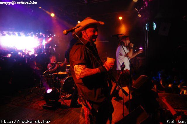  Hartmann Zoltn (alcoholica), Hollywood Rose, Nagy Dvid (pokolgp) - Fot: Szapy