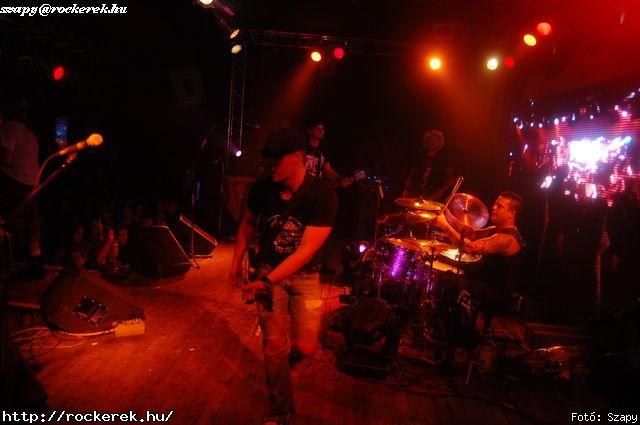  Hartmann Zoltn (alcoholica), Hollywood Rose, Nagy Dvid (pokolgp) - Fot: Szapy