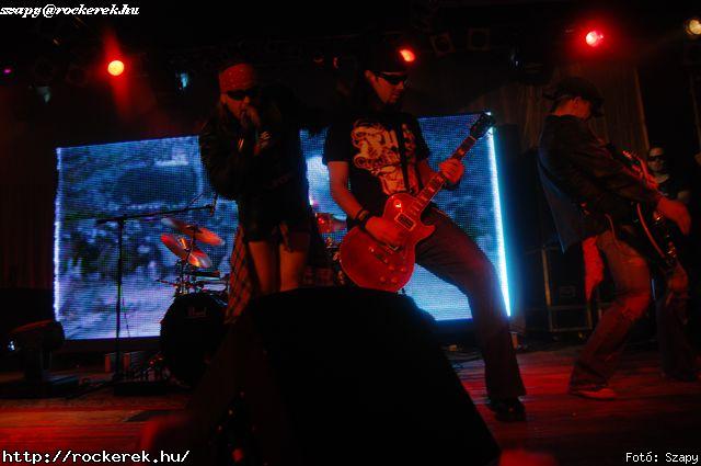  Hartmann Zoltn (alcoholica), Hollywood Rose, Nagy Dvid (pokolgp) - Fot: Szapy