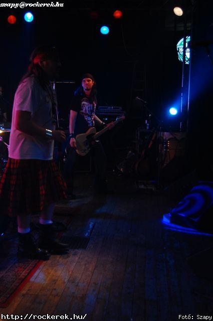  Hartmann Zoltn (alcoholica), Hollywood Rose, Nagy Dvid (pokolgp) - Fot: Szapy