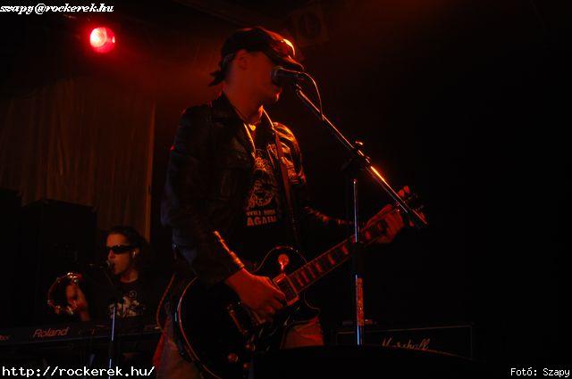  Hartmann Zoltn (alcoholica), Hollywood Rose, Nagy Dvid (pokolgp) - Fot: Szapy