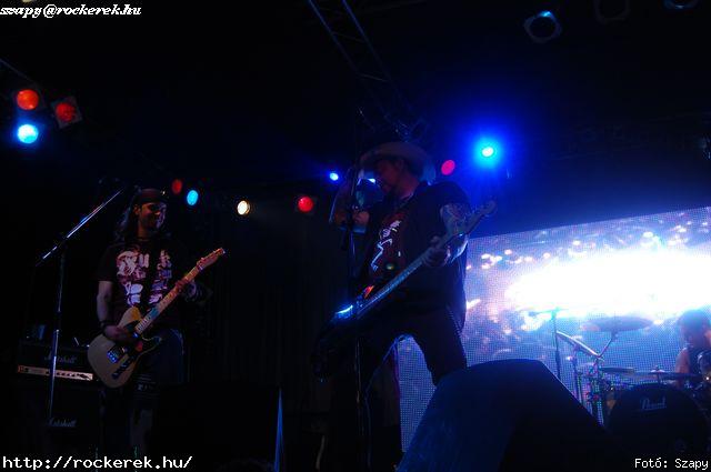  Hartmann Zoltn (alcoholica), Hollywood Rose, Nagy Dvid (pokolgp) - Fot: Szapy