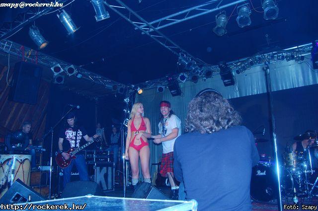  Hartmann Zoltn (alcoholica), Hollywood Rose, Nagy Dvid (pokolgp) - Fot: Szapy