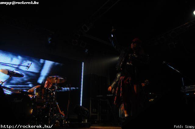  Hartmann Zoltn (alcoholica), Hollywood Rose, Nagy Dvid (pokolgp) - Fot: Szapy