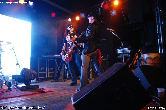  Hartmann Zoltn (alcoholica), Hollywood Rose, Nagy Dvid (pokolgp) - Fot: Szapy