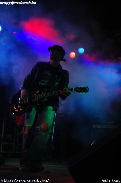  Hartmann Zoltn (alcoholica), Hollywood Rose, Nagy Dvid (pokolgp) - Fot: Szapy