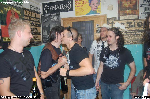  Hartmann Zoltn (alcoholica), Hollywood Rose, Nagy Dvid (pokolgp) - Fot: Szapy
