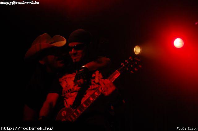  Hartmann Zoltn (alcoholica), Hollywood Rose, Nagy Dvid (pokolgp) - Fot: Szapy
