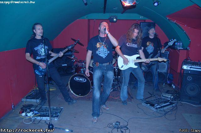  Magnetica,  Iron Maidnem,  Return,  Tequila Band,  Jesse James (Hollywood Rose) - Fot: Szapy