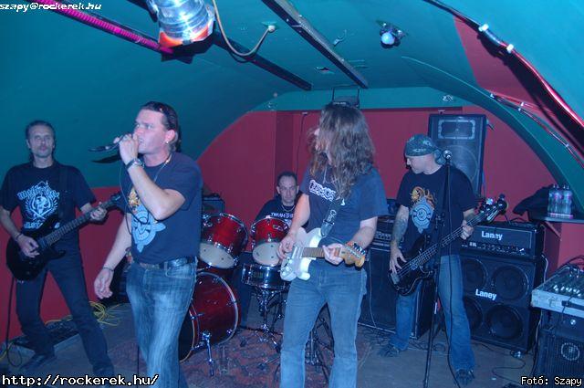  Magnetica,  Iron Maidnem,  Return,  Tequila Band,  Jesse James (Hollywood Rose) - Fot: Szapy