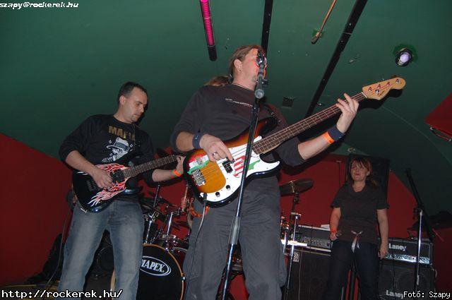  Magnetica,  Iron Maidnem,  Return,  Tequila Band,  Jesse James (Hollywood Rose) - Fot: Szapy