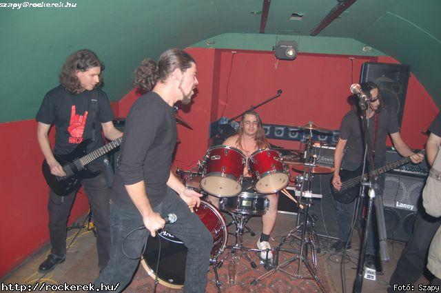  Magnetica,  Iron Maidnem,  Return,  Tequila Band,  Jesse James (Hollywood Rose) - Fot: Szapy