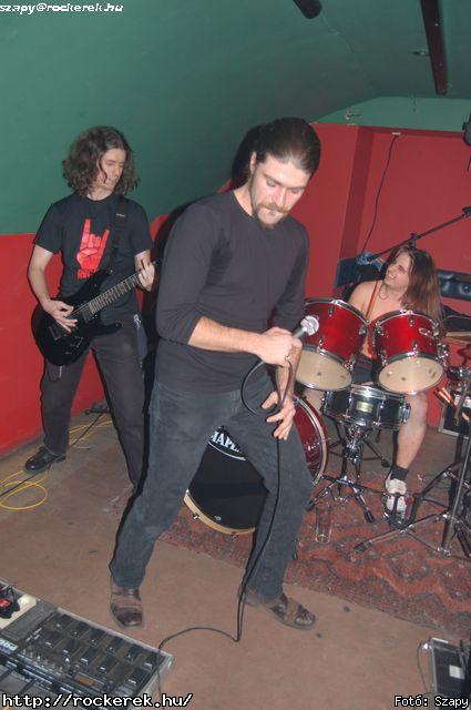  Magnetica,  Iron Maidnem,  Return,  Tequila Band,  Jesse James (Hollywood Rose) - Fot: Szapy