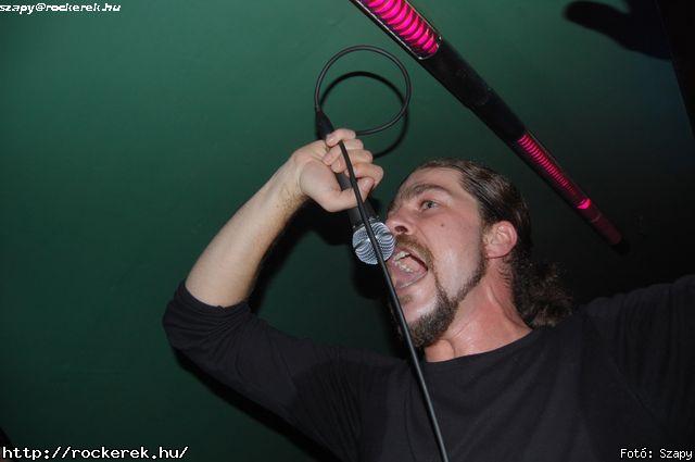  Magnetica,  Iron Maidnem,  Return,  Tequila Band,  Jesse James (Hollywood Rose) - Fot: Szapy