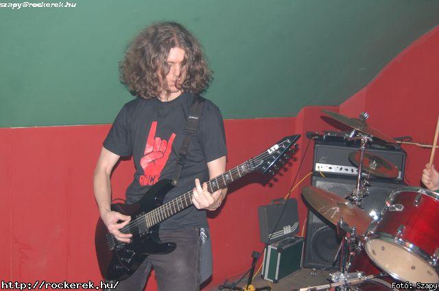  Magnetica,  Iron Maidnem,  Return,  Tequila Band,  Jesse James (Hollywood Rose) - Fot: Szapy