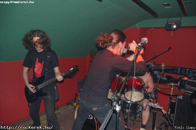  Magnetica,  Iron Maidnem,  Return,  Tequila Band,  Jesse James (Hollywood Rose) - Fot: Szapy